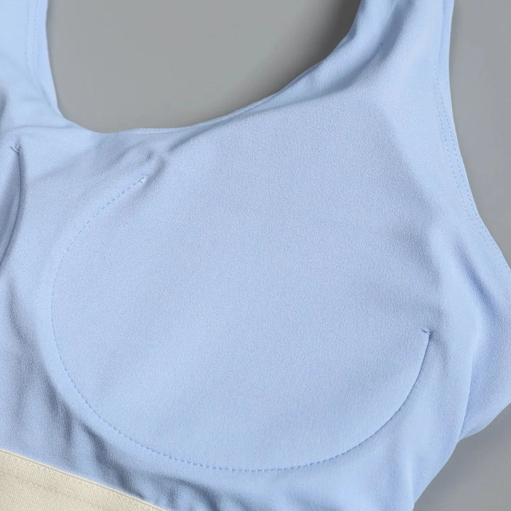 Sexy Neck Halter Sports Bra – Shockproof Fitness Bra with Beautiful Back Design for Yoga, Running & Outdoor Training